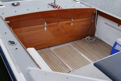 Chris Craft 28 Sea Skiff