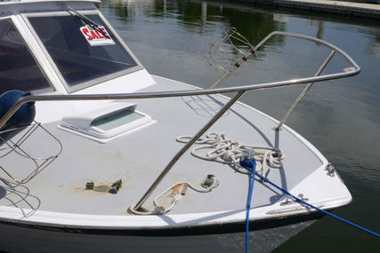 Chris Craft 28 Sea Skiff