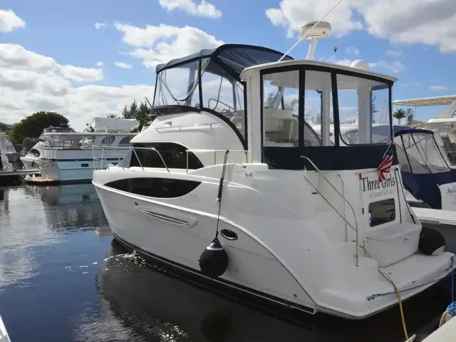 Meridian 368 Aft Cabin