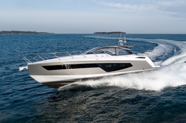 Atlantis 51 - Azimut