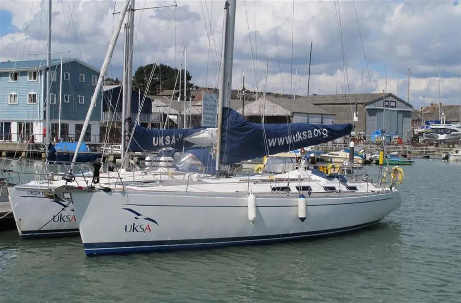 Sweden Yachts 42