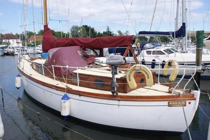 Traditional 12 ton Hillyard Bermudan sloop