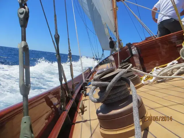 Herreshoff 58