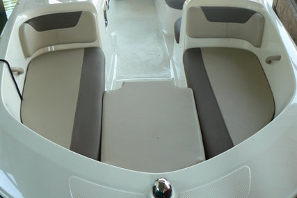 Bayliner Element XL 18