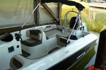 Bayliner Element XL 18