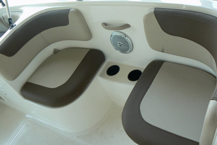 Bayliner Element XL 18