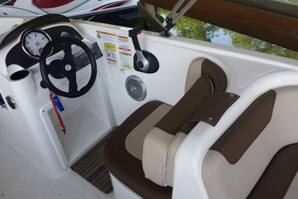 Bayliner Element XL 18