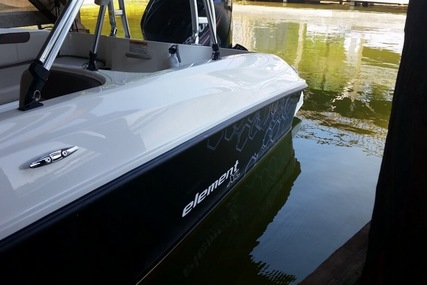 Bayliner Element XL 18