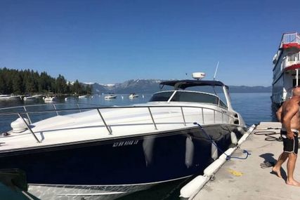 Fountain Boat 38 Express Cruiser