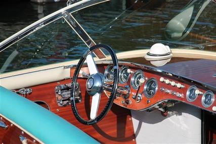 Riva Tritone