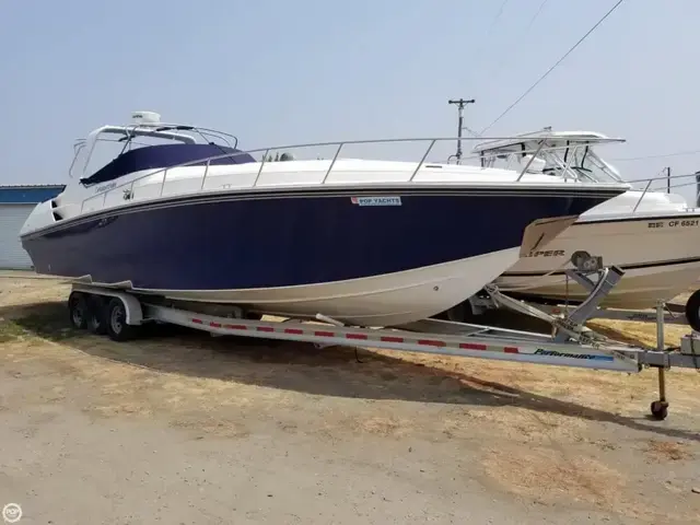 Fountain Boat 38 Express Cruiser