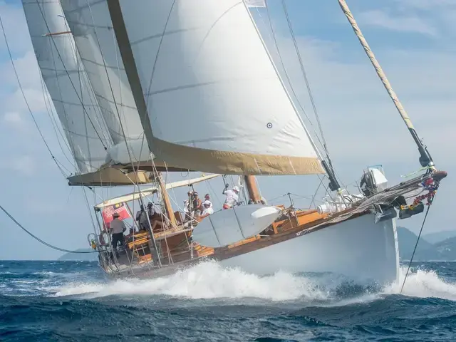 PATRICK Balta design Classic Yacht