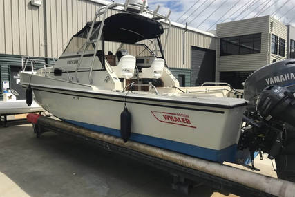 Boston Whaler 25 Revenge Walkaround