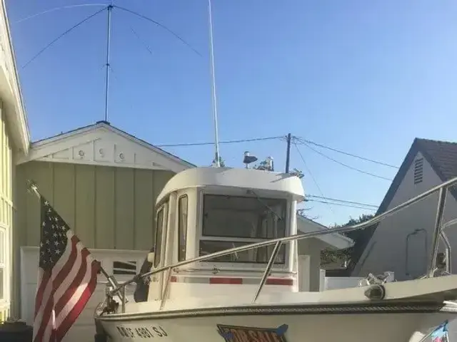 Shamrock Pilothouse 196