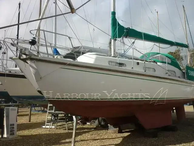 Snapdragon 27 Sloop