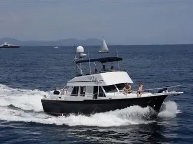 Mainship Boats 460 Trawler