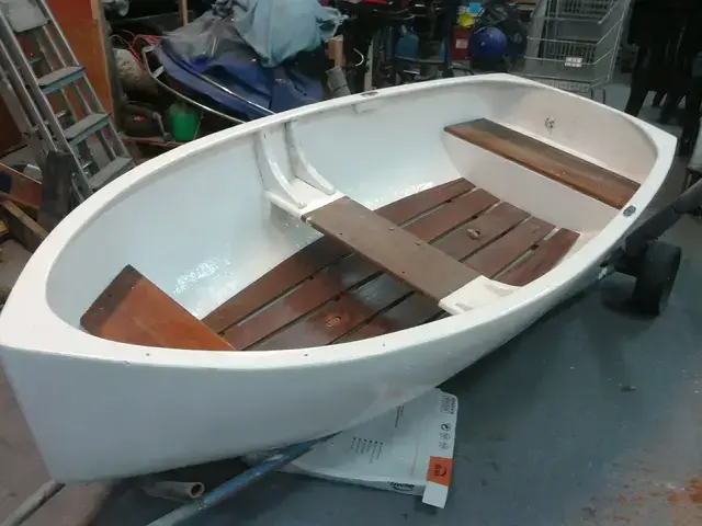 Generic Dinghy 7ft