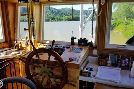 Custom Boats 56' Sternwheeler