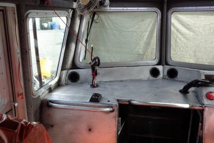 Safe Boats International 25 Defender Full Cabin