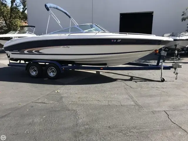 Sea Ray 230 BowRider Select Signature