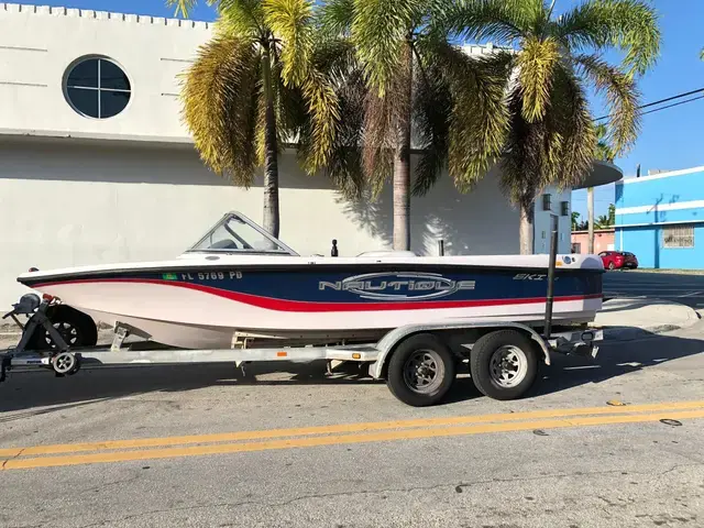 Nautique Ski  196