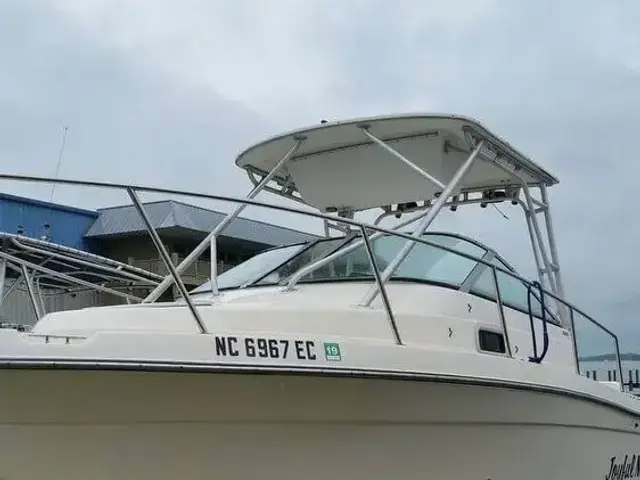 Robalo 2640 Walkaround