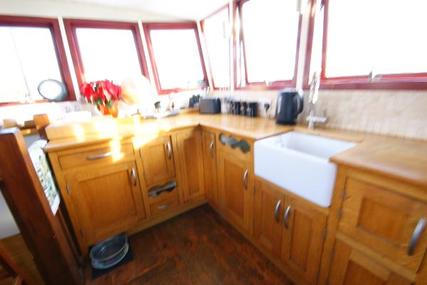 Humber Keel Barge Houseboat