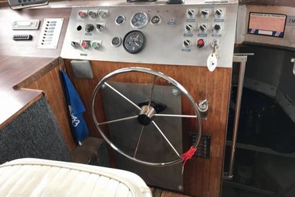 Martin 40 Dive Trawler