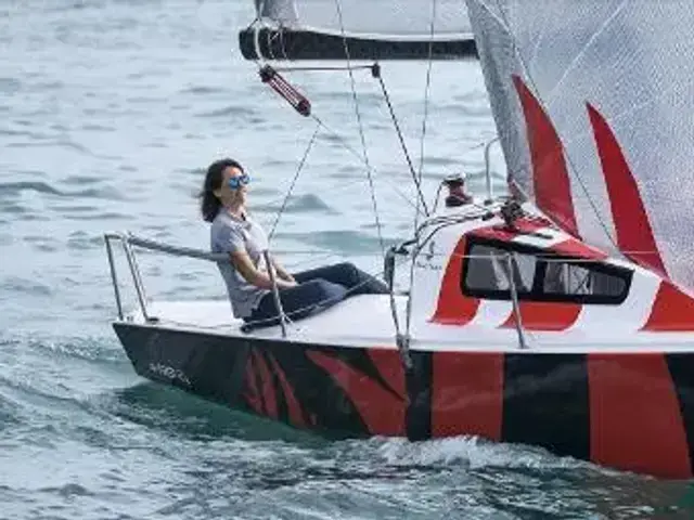 Beneteau First 24