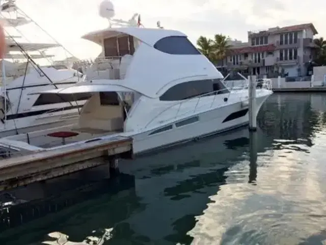 Riviera 63 Enclosed Flybridge