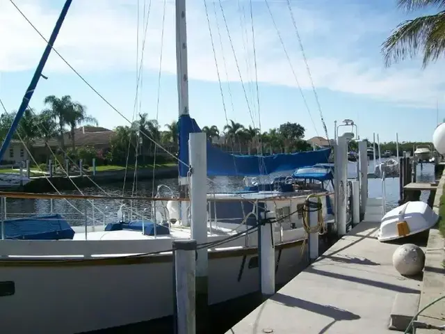 George Buehler Yacht Custom Pilothouse Sloop