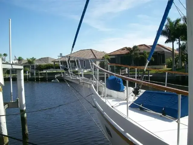 George Buehler Yacht Custom Pilothouse Sloop