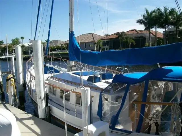 George Buehler Yacht Custom Pilothouse Sloop