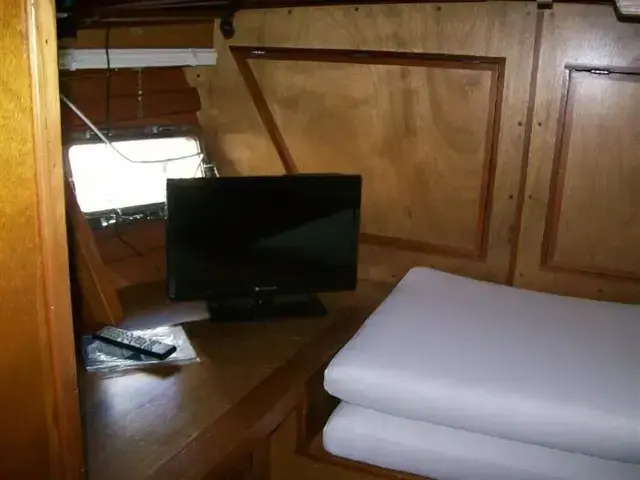 George Buehler Yacht Custom Pilothouse Sloop