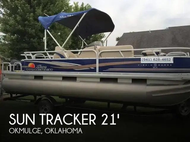 Fishin' Barge 20 DLX - Tracker Boats