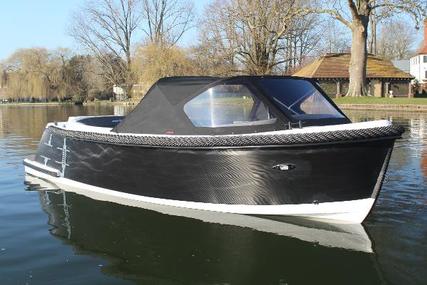 Corsiva 595 Tender - Carbon Edition