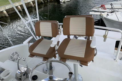 Chris Craft 422 Commander