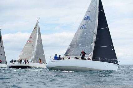 J Boats J109