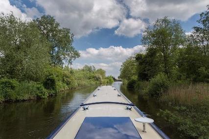 Tyler Wilson / Broom 58' Narrowboat