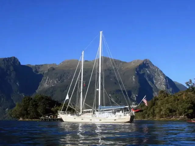 Custom Boats John Walsh Expedition Schooner