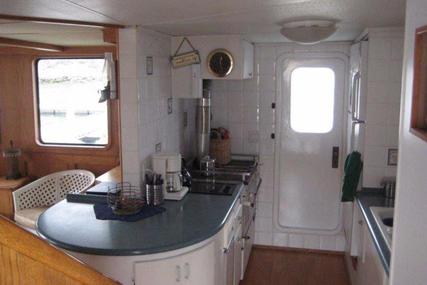 Custom Boats North Sea Trawler