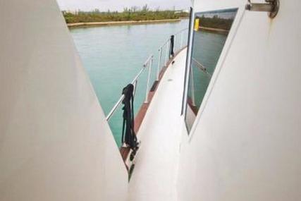 Ocean Alexander Cockpit M/Y