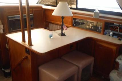 Carver 4208 Aft Cabin