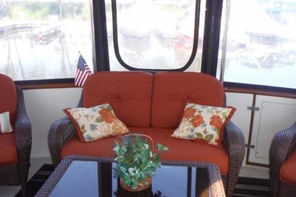 Carver 4208 Aft Cabin