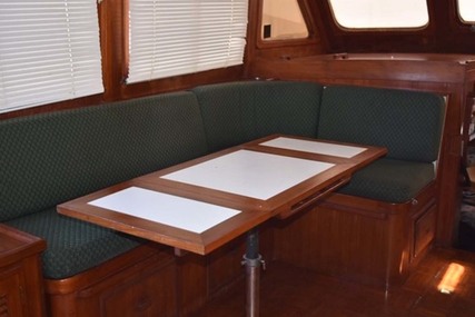 PT 41'  Trawler Performance 41