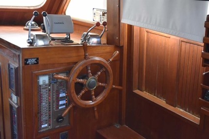 PT 41'  Trawler Performance 41