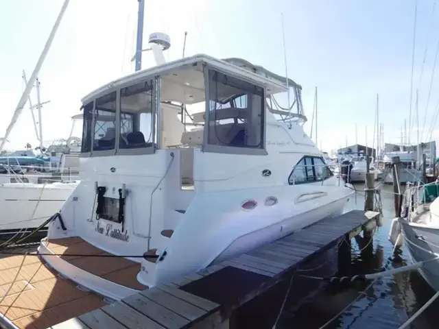 Sea Ray Aft Cabin Motor Yacht