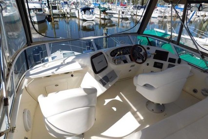 Sea Ray Aft Cabin Motor Yacht