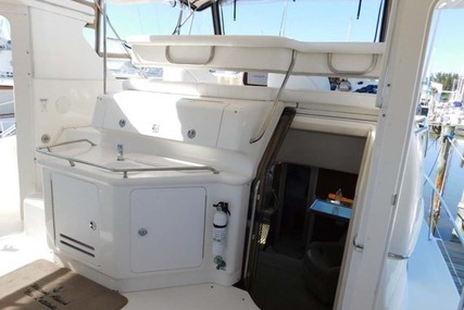 Sea Ray Aft Cabin Motor Yacht