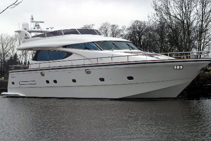 Elegance Yachts 62